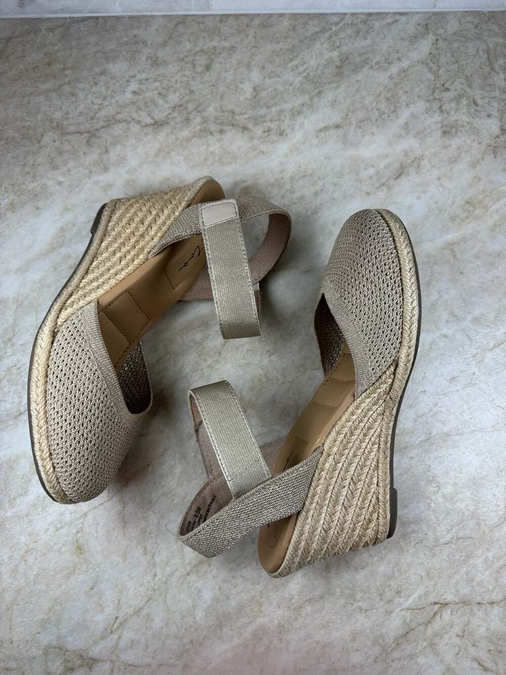 Me Too Blair Espadrille Wedge Sandals Gold Metallic Knit Womens 8.5 M - Picture 4 of 14